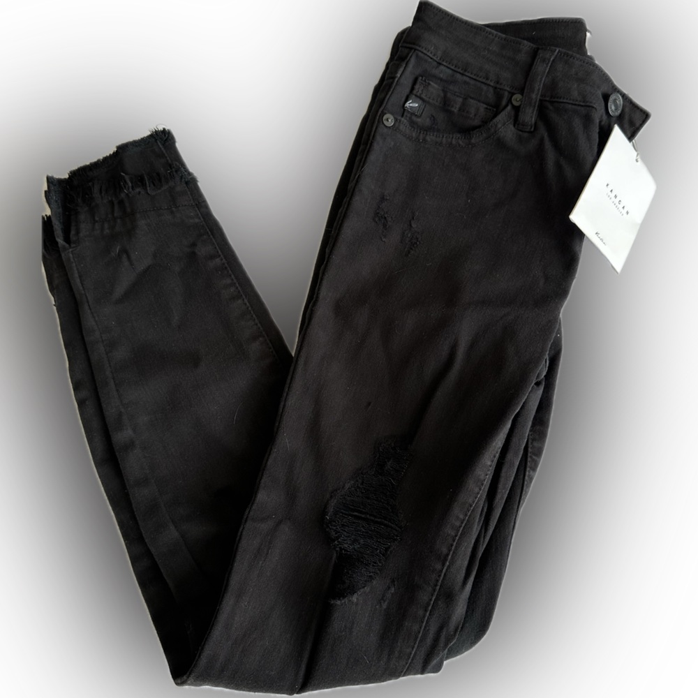 Kancan skinny distressed tulip hem jeans- New w tags